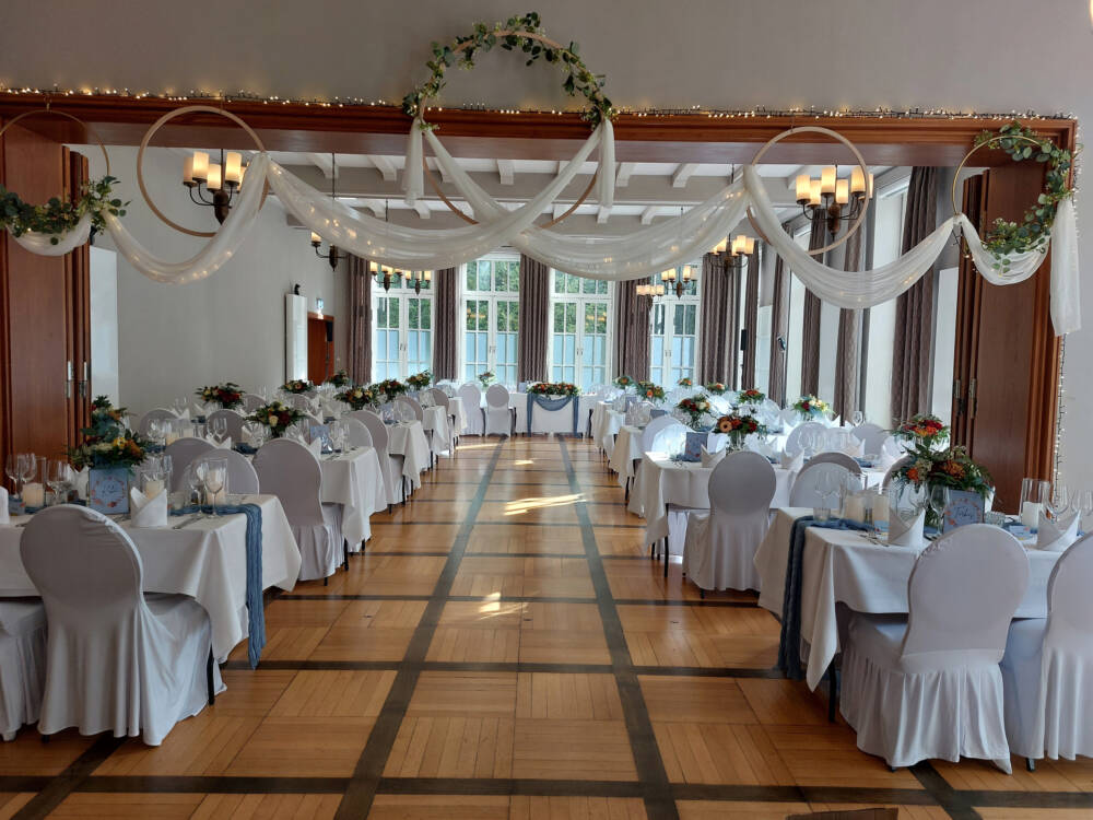 In den historischen Räumlichkeiten des Jagdschloss Malepartus kann standesamtlich geheiratet werden / ©Jagdschloss Malepartus
