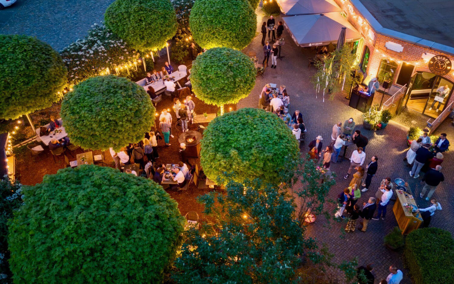 Lässige Eventlocation in Bahrenfeld: das Küchenfreunde Kraftwerk / ©Küchenfreunde