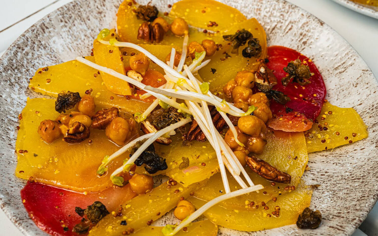 Saisonale Küche wird in dem neuen Restaurant im Eppendorfer Weg serviert / ©Bistro Kolet