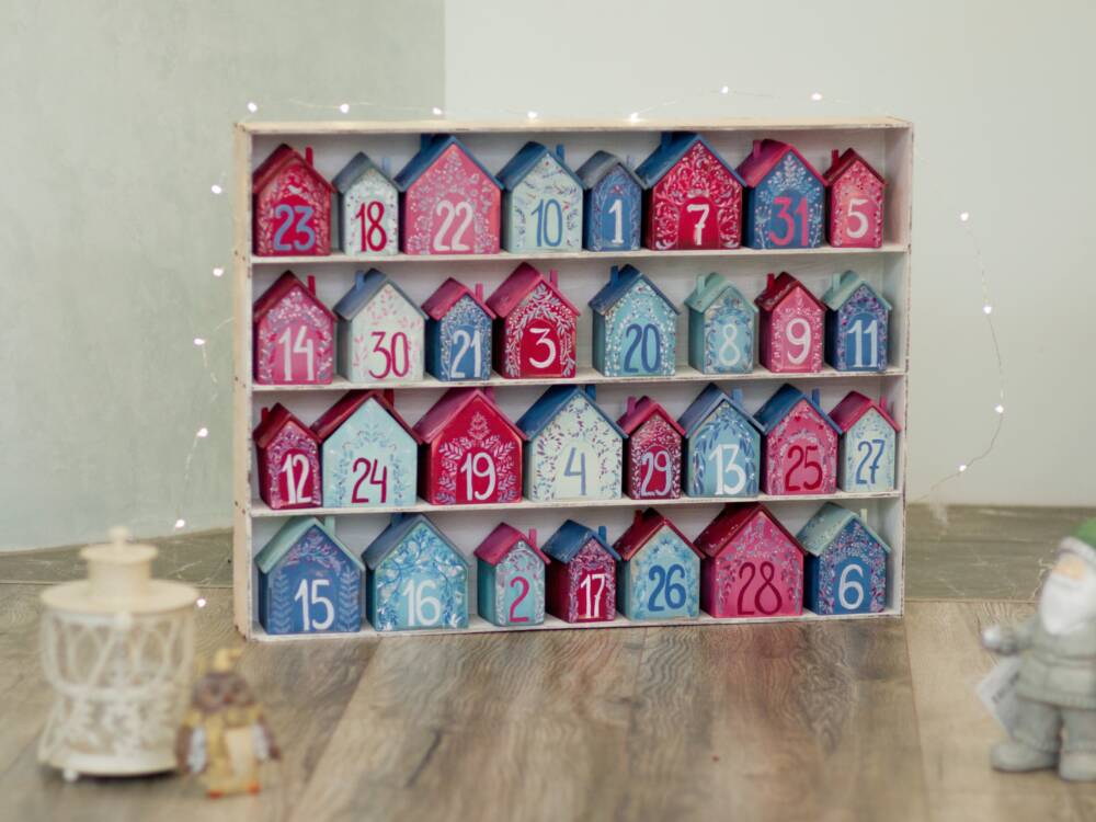 Der Genuss-Guide Adventskalender 2024 hält 24 Türchen mit genussvollen Gewinnen bereit /©Unsplash/Elena Mozhvilo