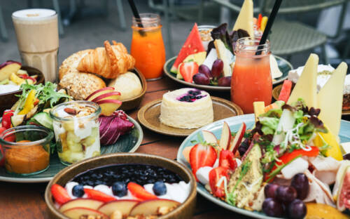 Einige Restaurants und Cafés bietet einen Neujahrsbrunch in Hamburg an . Mit dabei auch das Herzstück in Eimsbüttel/ ©Küchenfreunde