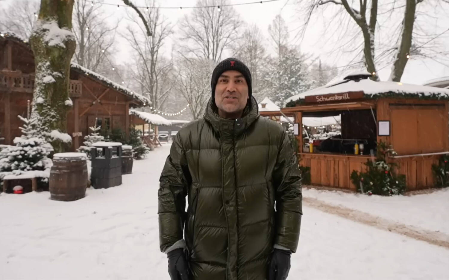 „Einzigartige Margen“:  Kemal Üres ist Weihnachtsmarkt-Fan / ©Picture Puzzle Medien