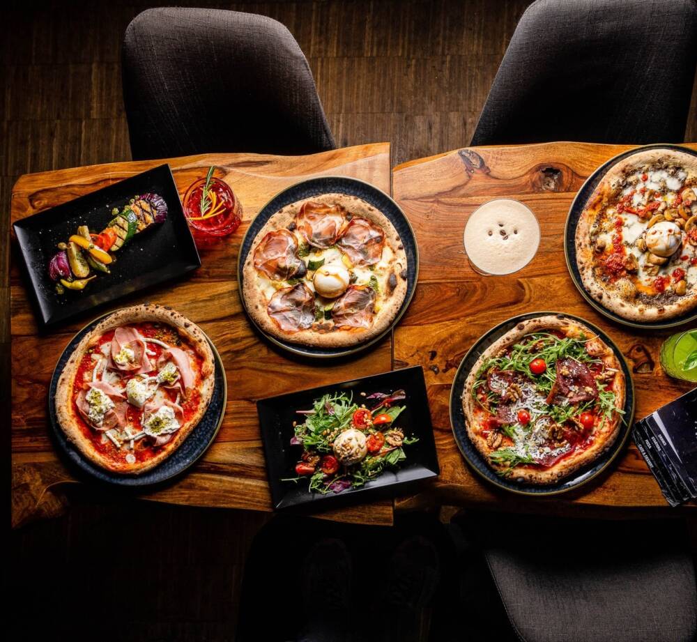 Hier führt kein Weg an der Pizza vorbei: Farina meets Mehl in den Gaußhöfen / ©Farina meets Mehl