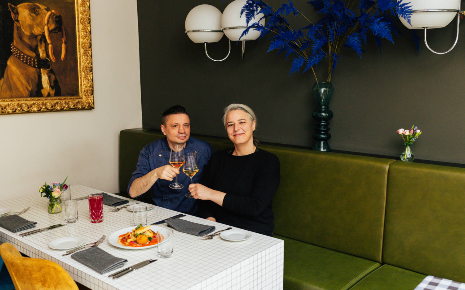 Marco Krüger und Laura Gsellmann  setzen weiterhin auf kreative Wohlfühlküche zu bezahlbaren Preise / ©Julia Schumacher 