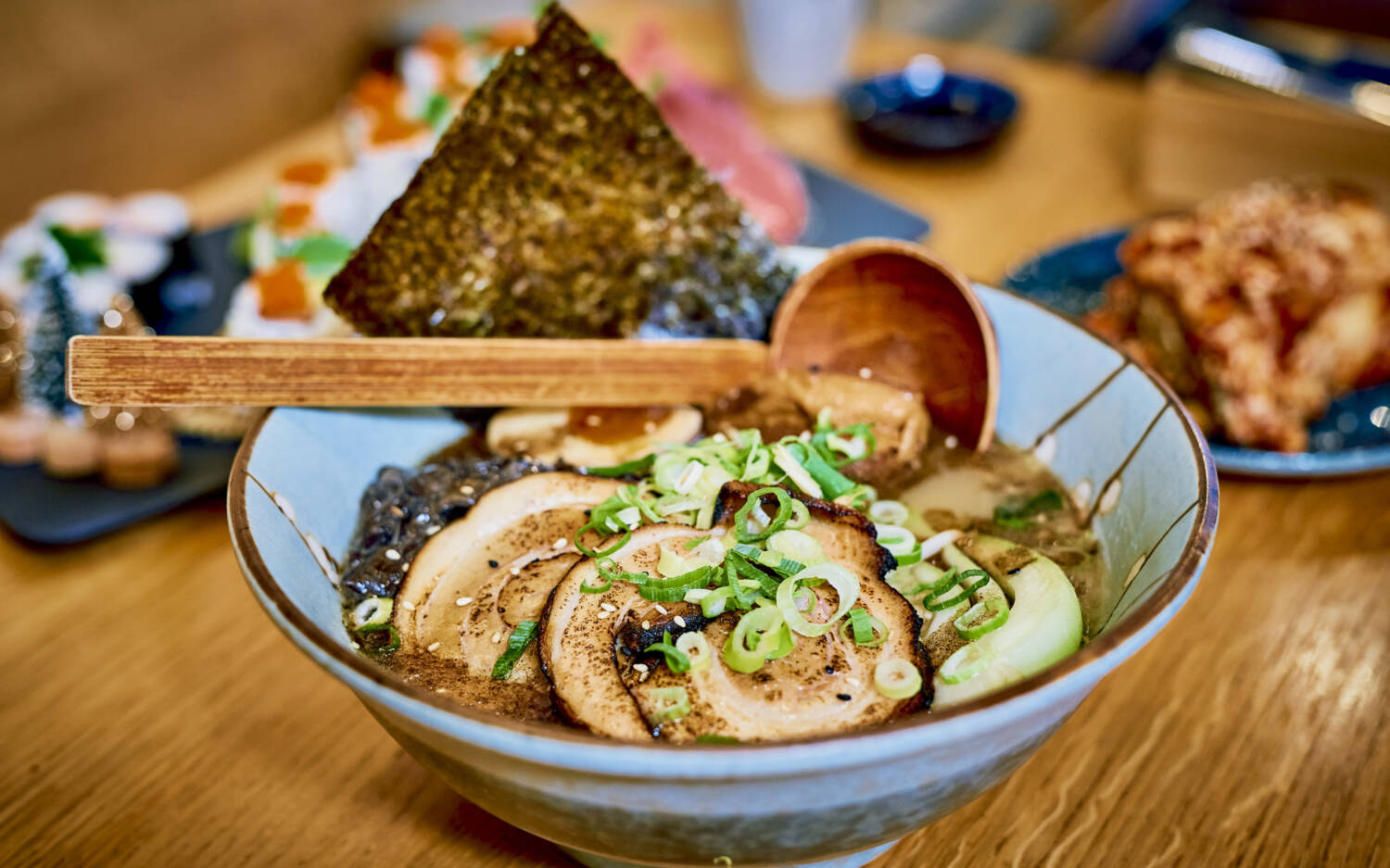 Ob Ramen, Sushi oder Bibimbap: Im Noory kommen koreanische und japanische Gerichte auf einen Tisch / ©Marc Sill