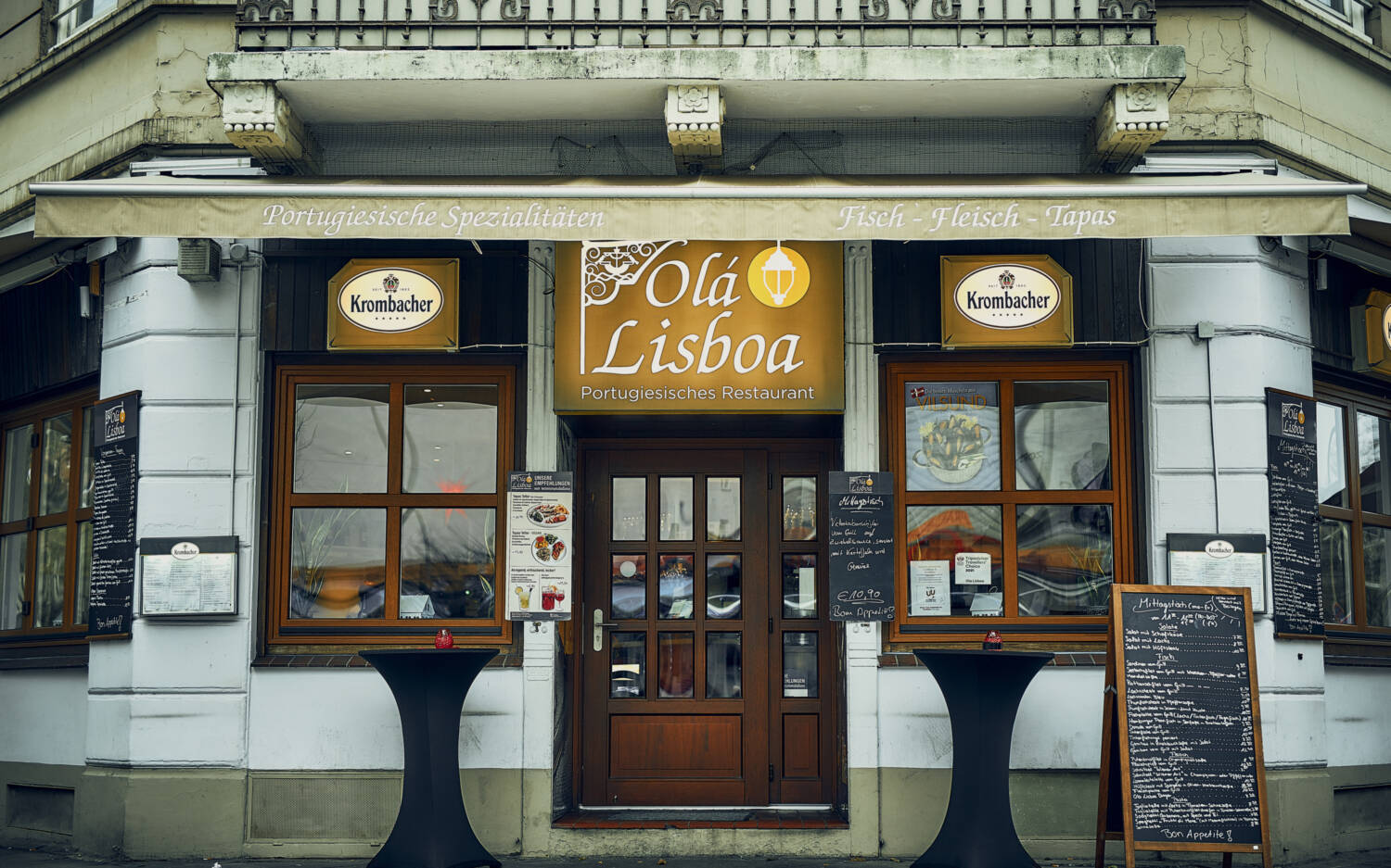 Schafft das Unmögliche: Das Olá Lisboa sticht unter den anderen Restaurants im Portugiesenviertel heraus / ©Marc Sill