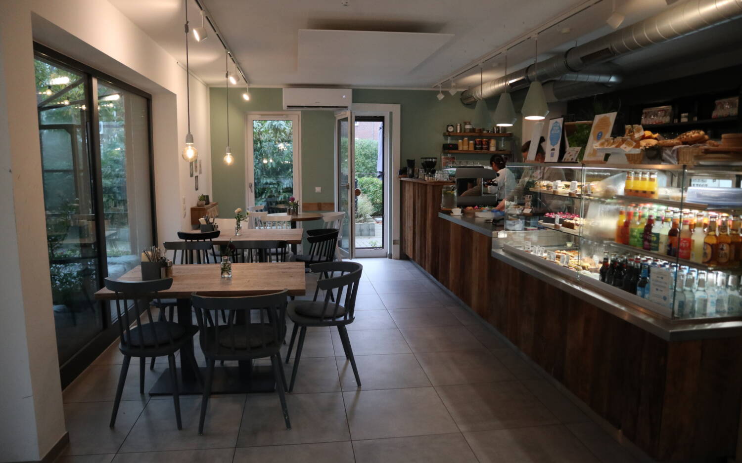 Das Nachbarschaftscafé Café Rennkoppel in Heimfeld setzt auf regionale Produkte aus dem Süderelberaum / ©Alina Fedorova