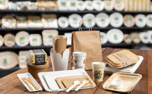 Das Sortiment von PAPSTAR umfasst nahezu alles, was es für die Gastronomie aus Pappe und Karton geben kann / ©PAPSTAR