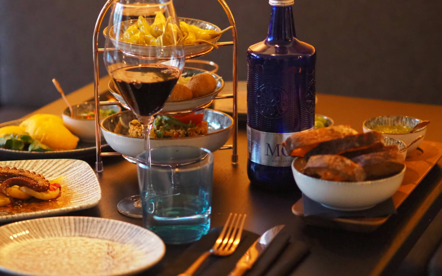 Feine Kleinigkeiten: Im Caleo kommen Tapas aus verschiedenen Länderküchen auf den Tisch / ©Caleo 