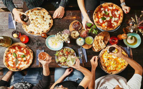 Für alle etwas dabei: Bei Tazzi Pizza gibt’s ein buntes Sortiment / ©Robert Schlossnickel