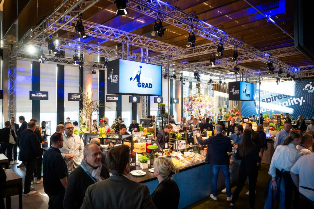 Für Entscheider aus der Hospitality-Branche ist die 370Grad ein Ort zum Austausch / © Romanus Fuhrmann