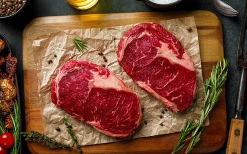 Highlight ist der „Schweinebauch 72 Hours“ im Johann’s / ©Unsplash/Sergey Kotenev