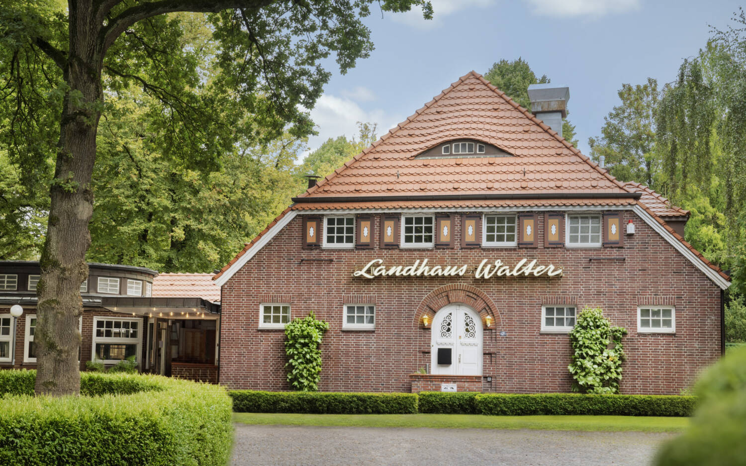 Idylle pur: Das Landhaus Walter im Stadtpark erstrahlt seit einigen Jahren in neuem Glanz / ©Goodlife Group