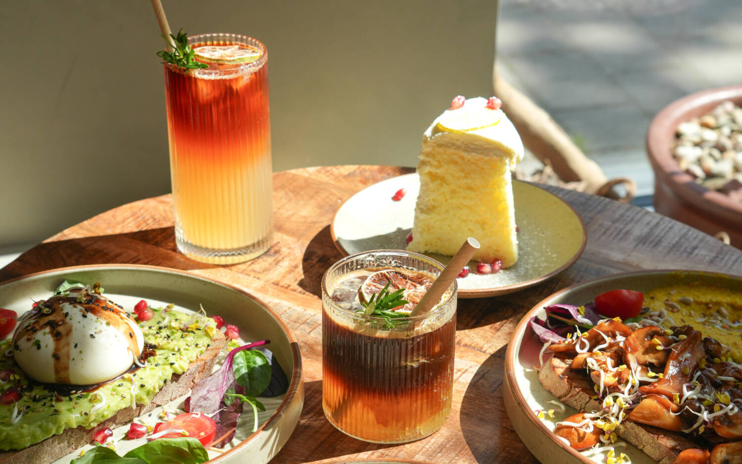 Im Eleven:Eleven gilt: Frühstück den ganzen Tag! Das Angebot ist groß – und von vielen verschiedenen Landesküchen inspiriert / ©ChiChi Agency