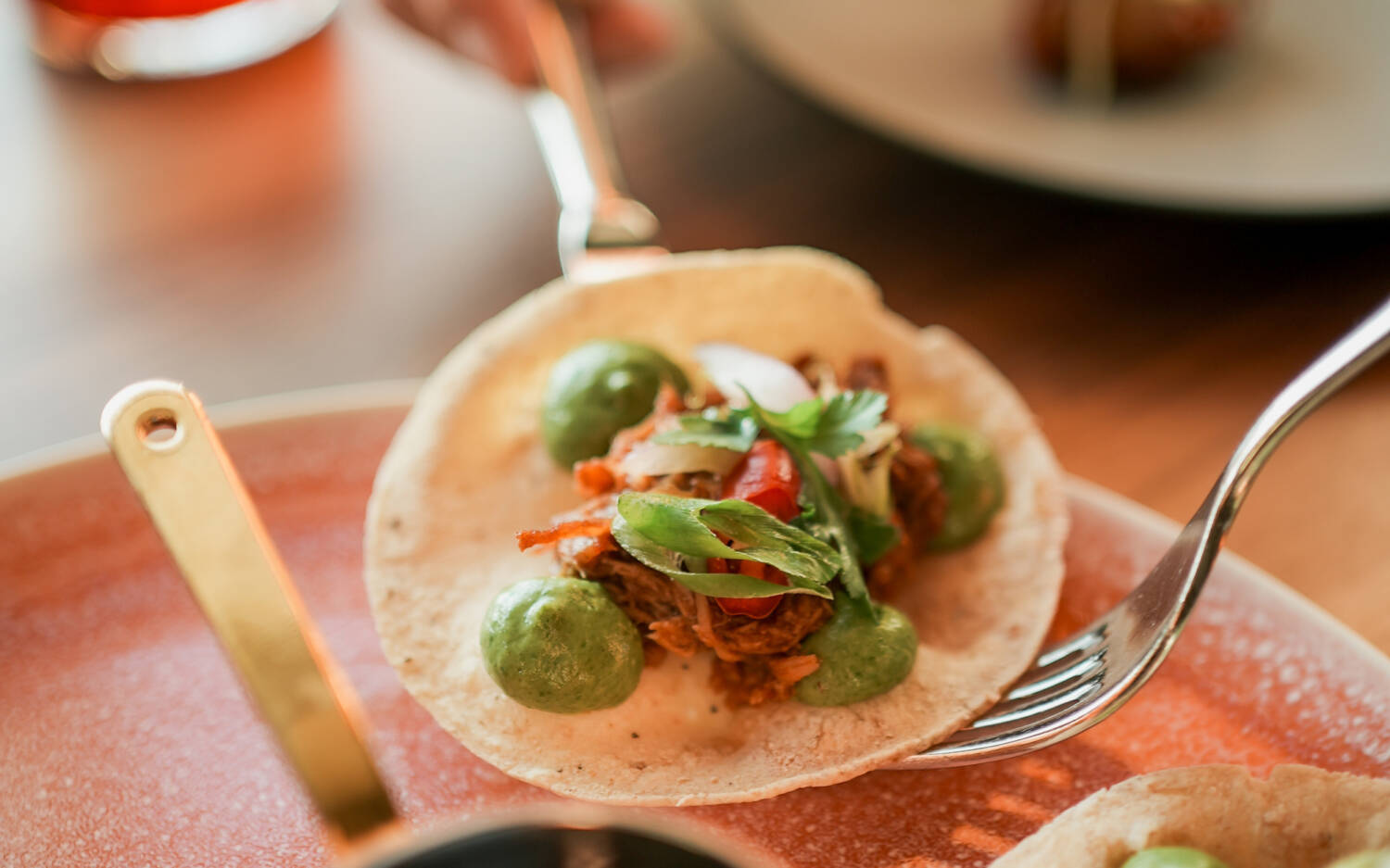 In dem neuen Hotelrestaurant landet südamerikanische Küche zum Teilen auf den Tellern / ©MHP Hotel Group