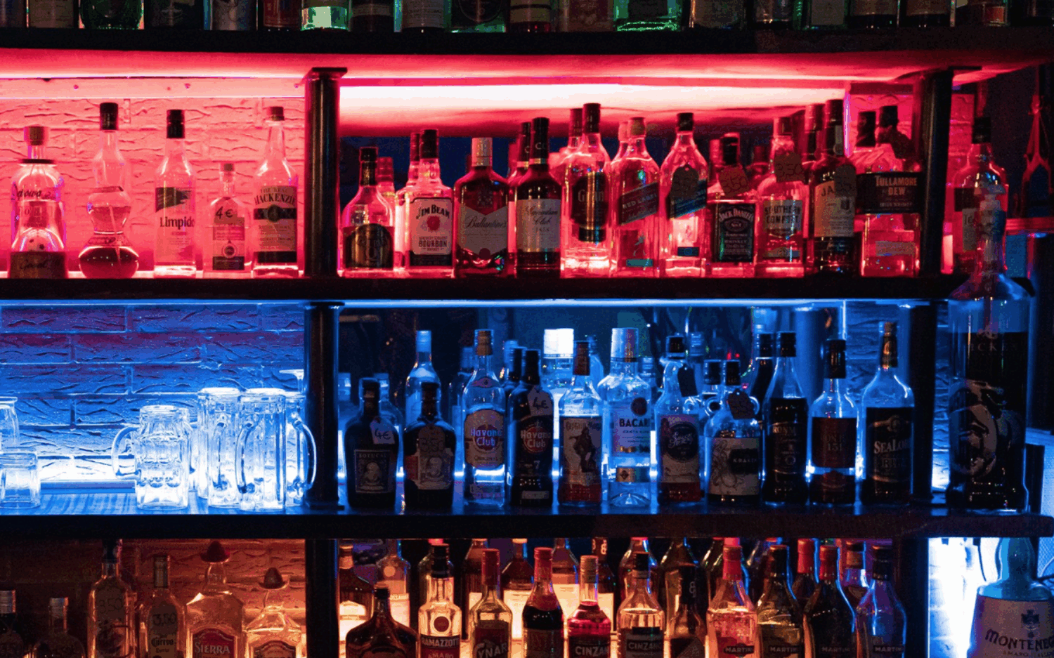 In der Ilohh-Bar kann man in cooler Atmo kickern / ©Lorenz Wendt