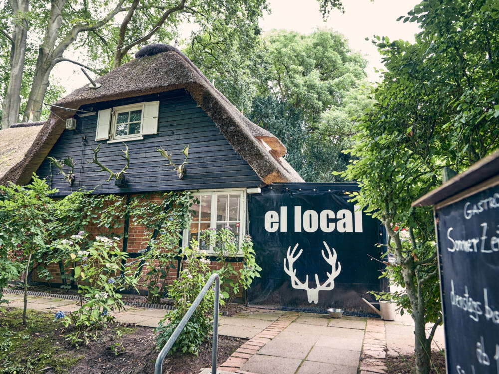 Malerisch gelegen: Das spanische El Local versteckt sich im Nienstedtener Hirschpark