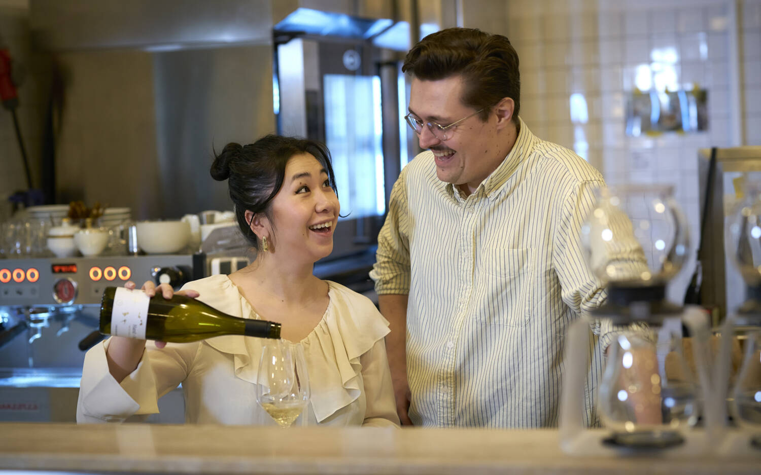 Quynh Chi und Lev Zubkov setzen in ihrem Restaurant in Winterhude auf moderne vietnamesische Küche / ©Marc Sill
