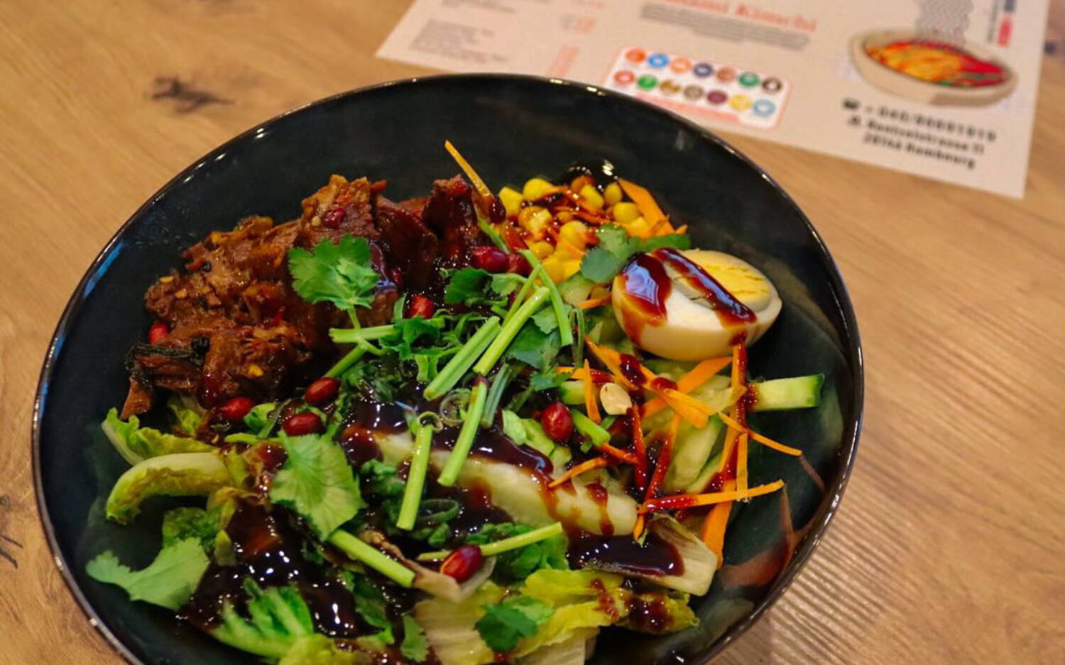 Scharf, sauer, gesund: Kimchi ist elementarer Teil der koreanischen Küche. Und im Umami Kimchi Star des Hauses / ©Umami Kimchi