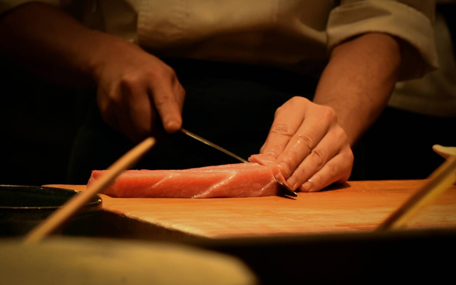 „Verschmelzung vietnamesischer, japanischer und französischer Haute Cuisine.“: The Silk in Eppendorf / ©Unsplash/blackieshoot