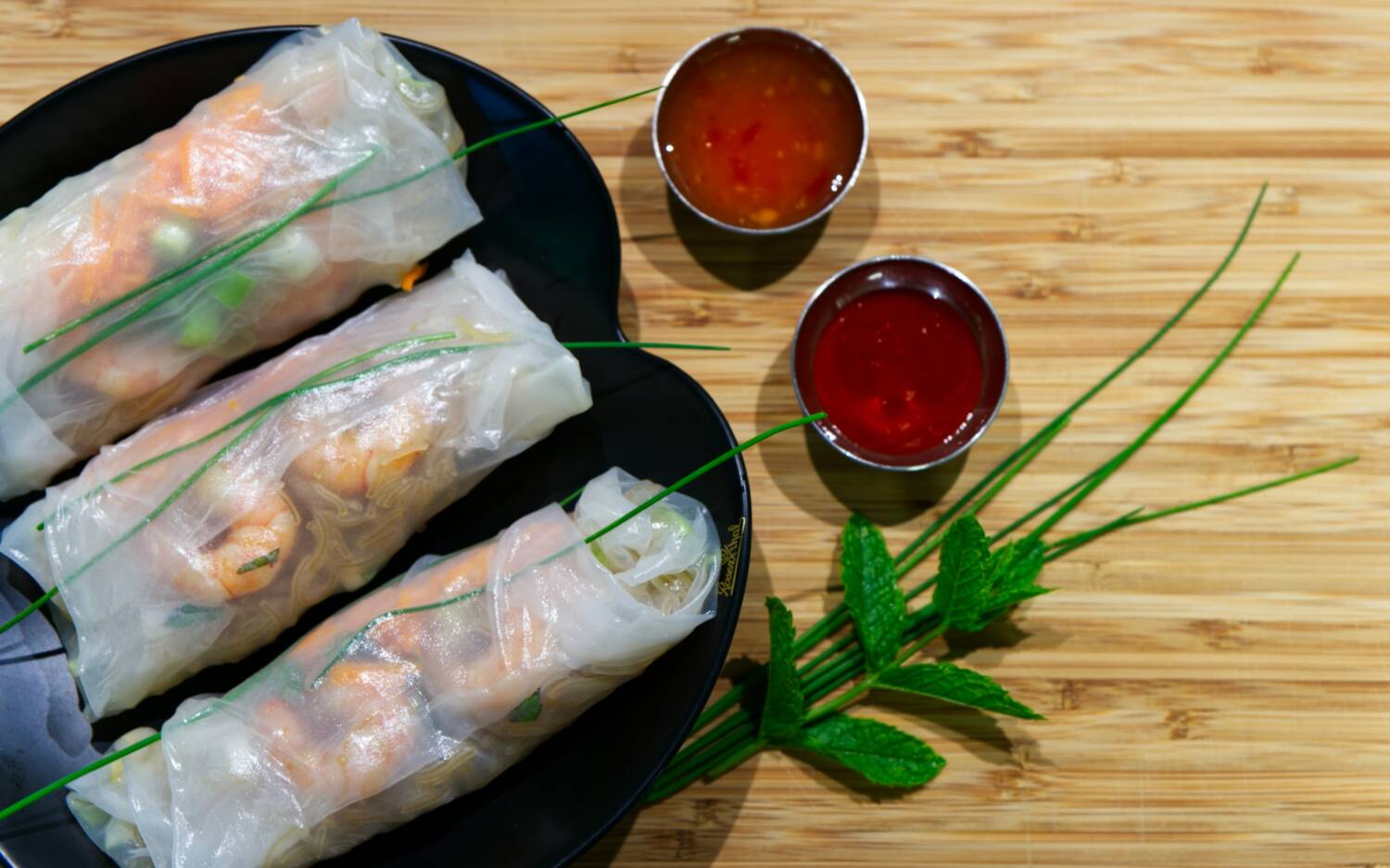 Vietnamesische Sommerrollen im Hanoi Deli /  ©Unsplash / Alexander Sinn