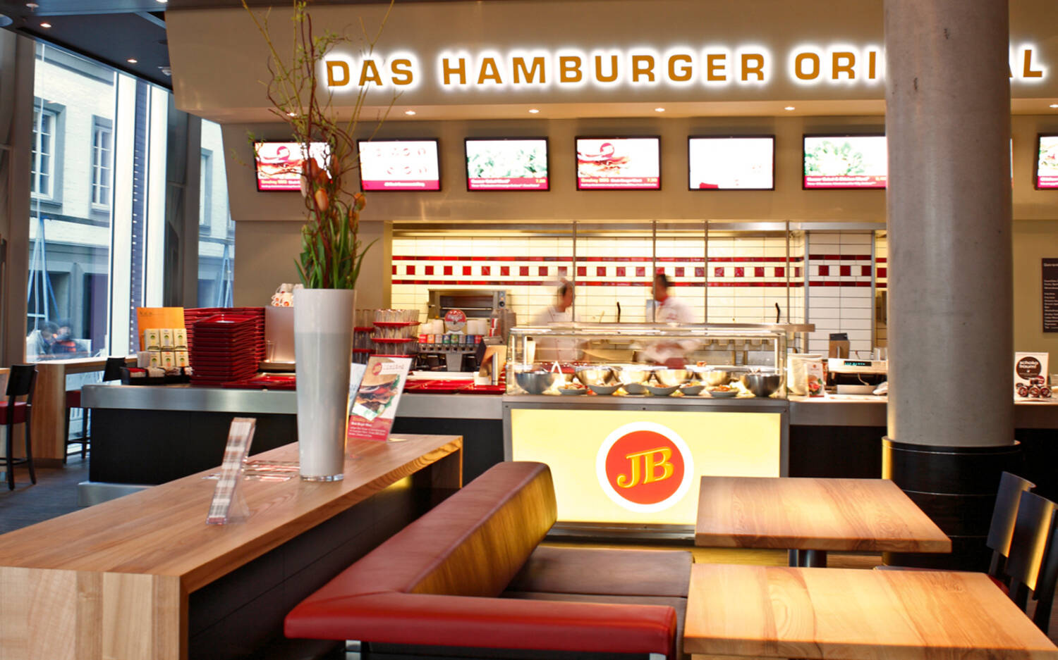 Am Dammtor treffen Hungrige aufeinander / ©Jim Block