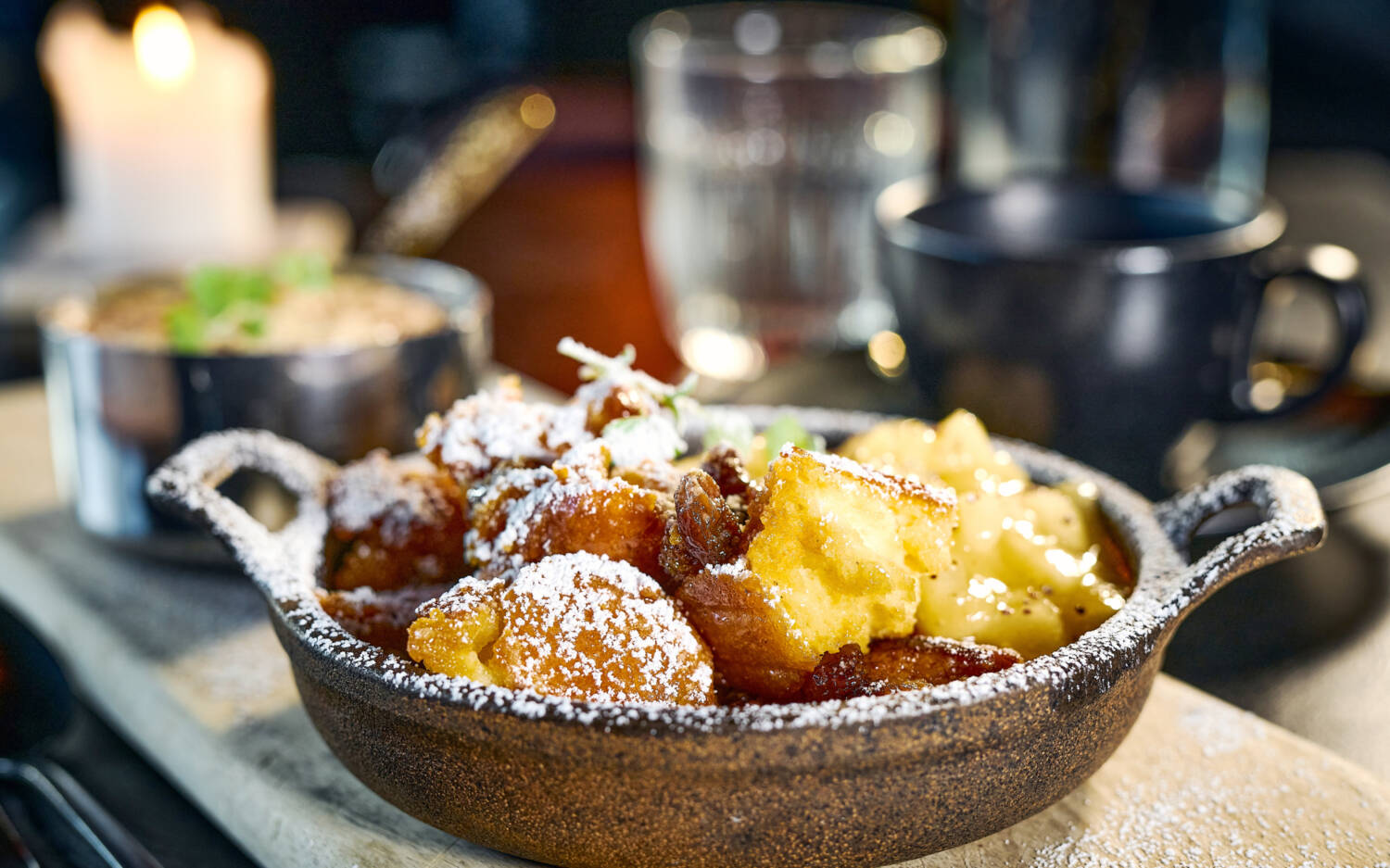 Das Highlight der Speisekarte ist das Herzstück-Menü, das im Family-Style zum Teilen serviert wird / ©Marc Sill