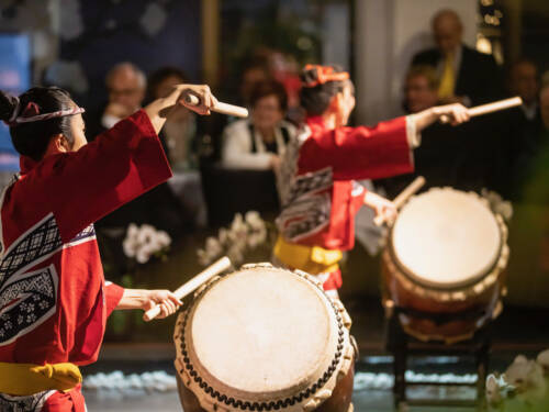 Das Sukeroku Taiko Ensemble trommelt zum Menü – im Februar im japanischen Restaurant Yoshi im Alsterhaus / ©Yoshi im Alsterhaus