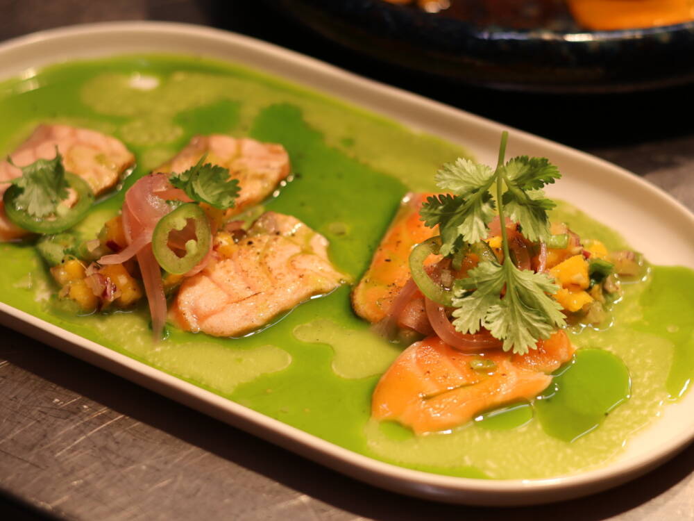 Der Salmon Flow ist ein wahres Kunstwerk – sowohl geschmacklich als auch optisch / ©Alice von der Laden