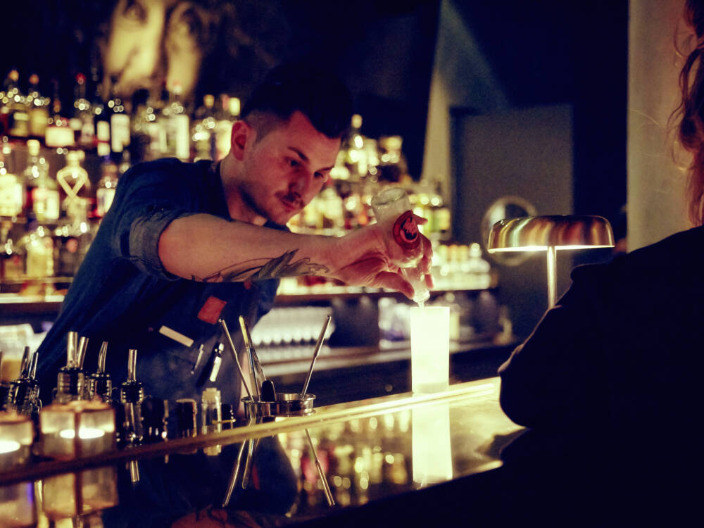 Die Boilerman Bar in der HafenCity spezialisiert sich auf Highballs mit Rum / ©Boilerman Bar