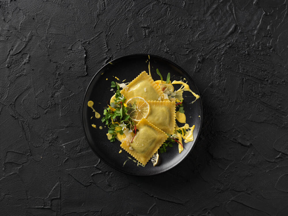 Für Endverbraucher und für die Gastronomie entwickelt Hilcona immer wieder neue Pasta-Kreationen / © Hilcona