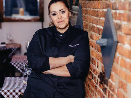 Helena Gouveia ist Küchenchefin in der Schmiede und hatden Erfolg erkocht  / ©Julia Schumacher