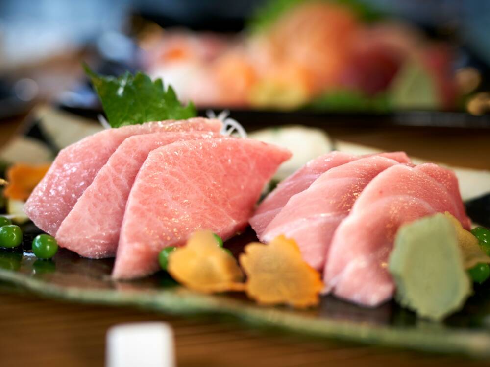 Hervorragende Zutaten: Unsere Testerin ist überzeugt von der Qualität des Sushis im Yoshi / ©Marc Sill
