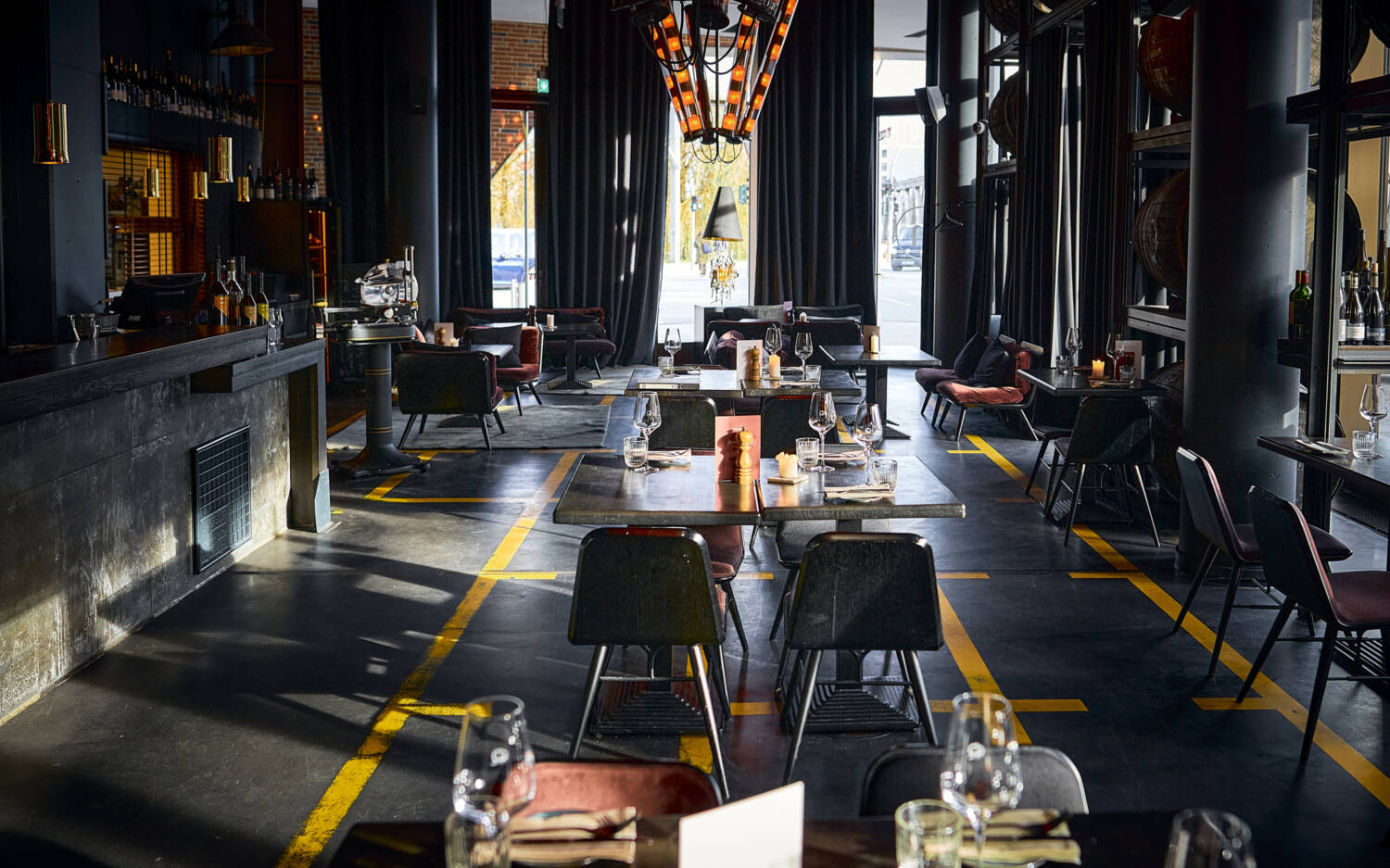 Im Heimat Restaurant in der HafenCity werden Klassiker aus Deutschland, Österreich und der Schweiz serviert /©Marc Sill