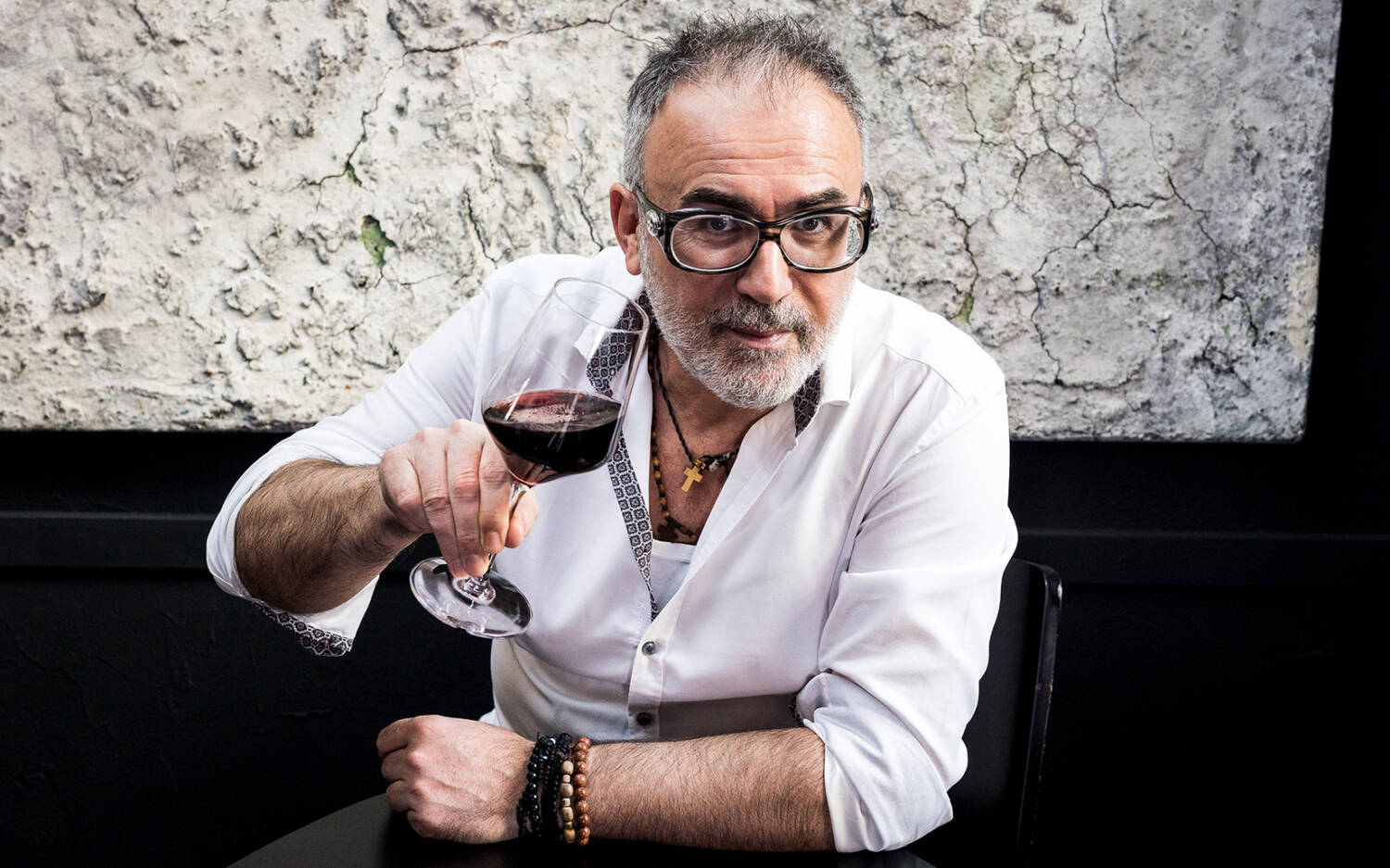 Leidenschaftlicher Gastgeber: Dionysos-Chef Michalis Josing / ©Julia Schumacher