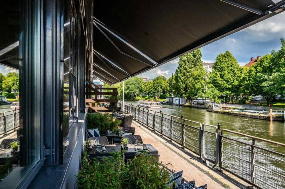 Sushi, Fusion-Kreationen und einen herrlichen Ausblick bietet das Tyo Tyo / ©Ralf Kornmann