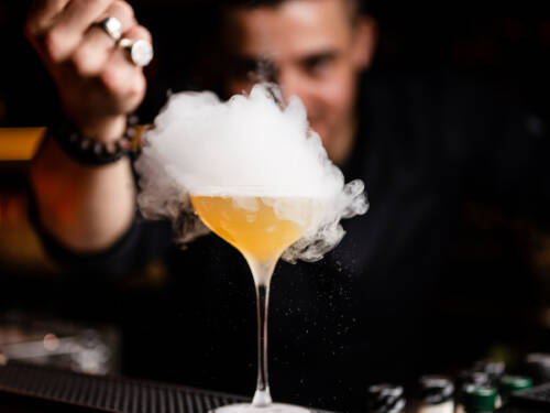 Auch exklusive Drinks dürfen im Nara nicht fehlen/ ©Kocial Agency