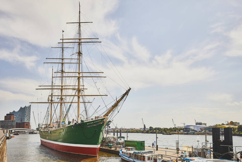 Auf der Rickmer Rickmers findet am Ostersonntag ein Brunch für die ganze Familie statt / ©Mediaserver Hamburg/Julia Schwendner