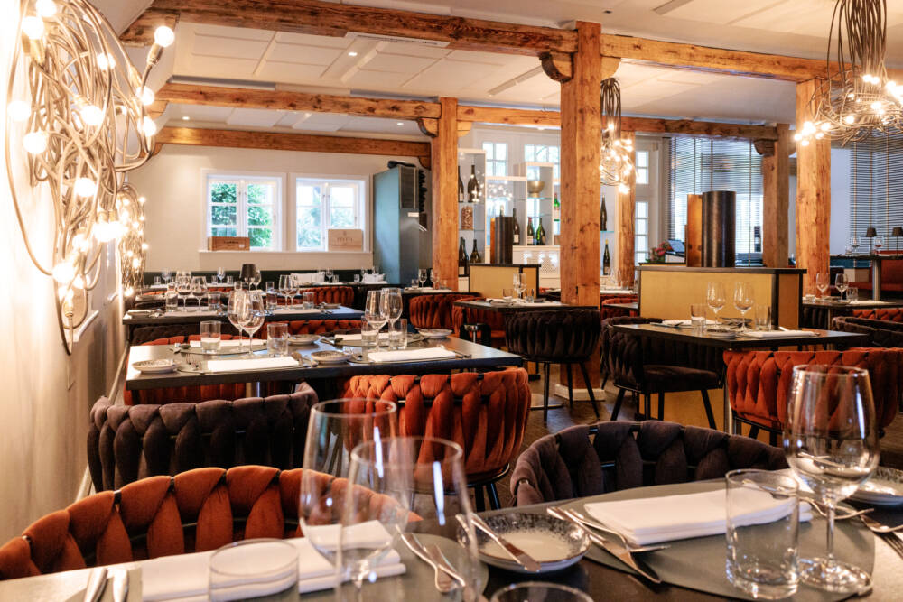 Das Pfeiffers in Lemsahl‑Mellingstedt verbindet rustikalen Charme und modernes Ambiente / ©Jerome Gerull