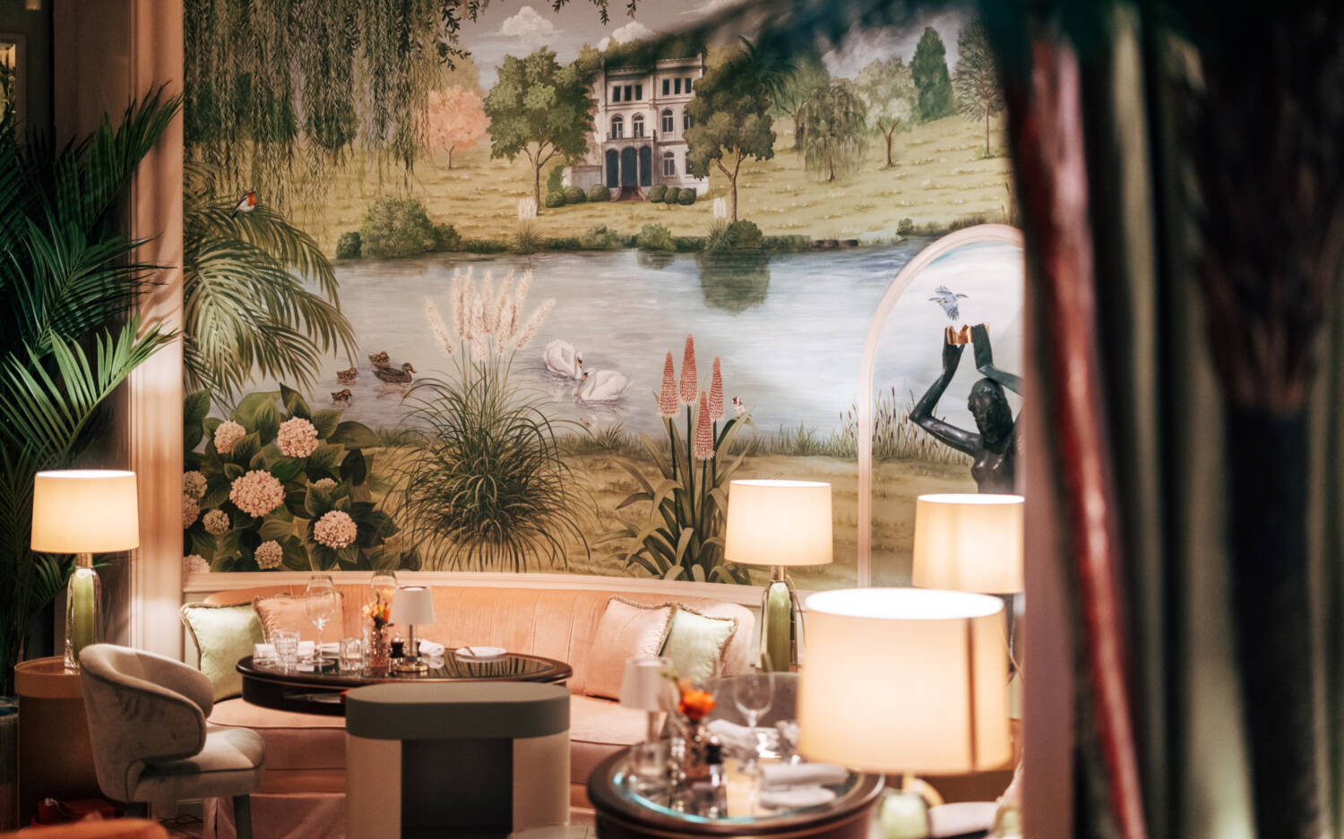 Der Ovale Salon ist ein wahrer Art-déco-Traum, modern interpretiert / ©Max Arens