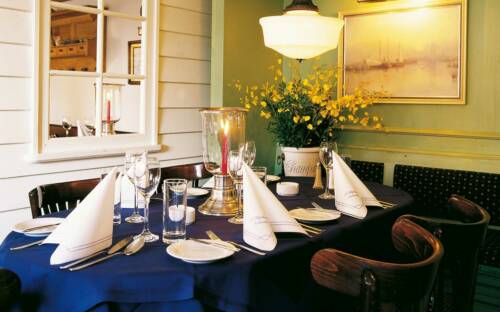 Gutbürgerliche Küche und Fischspezialitäten am Hamburger Fischmarkt: die Alt Helgoländer Fischerstube / ©Alt Helgoländer Fischerstube