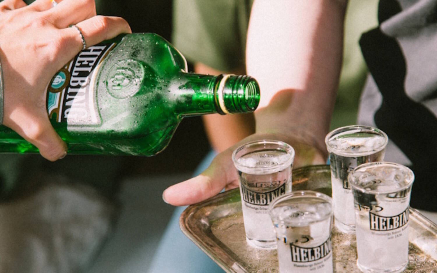 Helbing Kümmel gehört zu Hamburg wie der Michel und die Elbe / ©Helbing