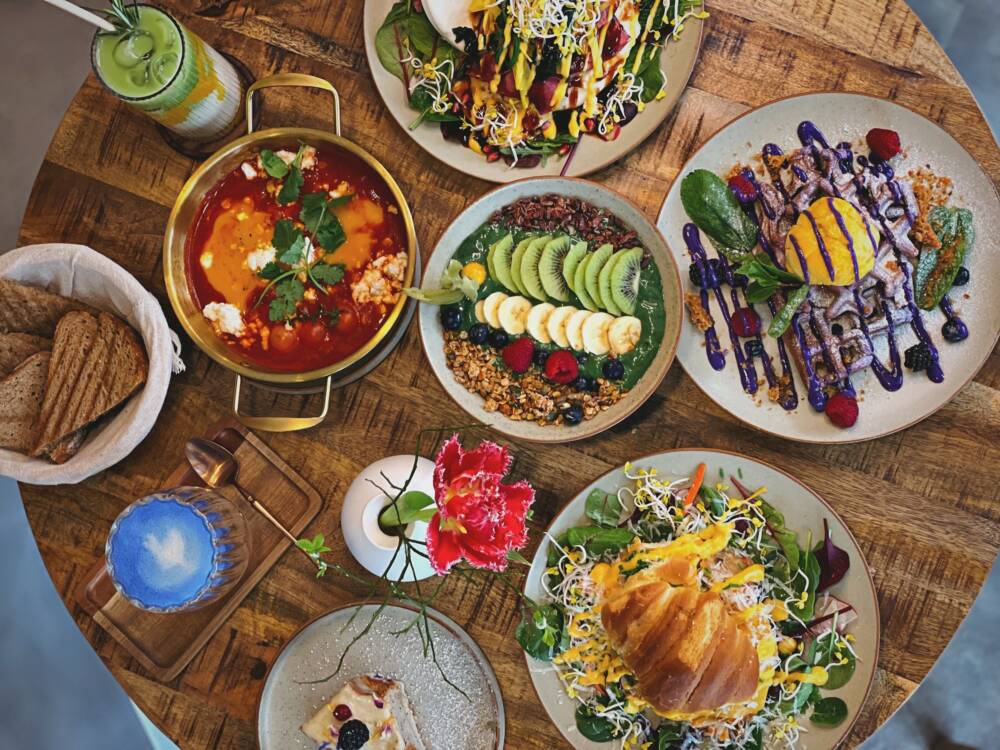 Im Eleven:Eleven gilt: Frühstück den ganzen Tag! Das Angebot ist groß – und von vielen verschiedenen Landesküchen inspiriert / ©Foodie Juli