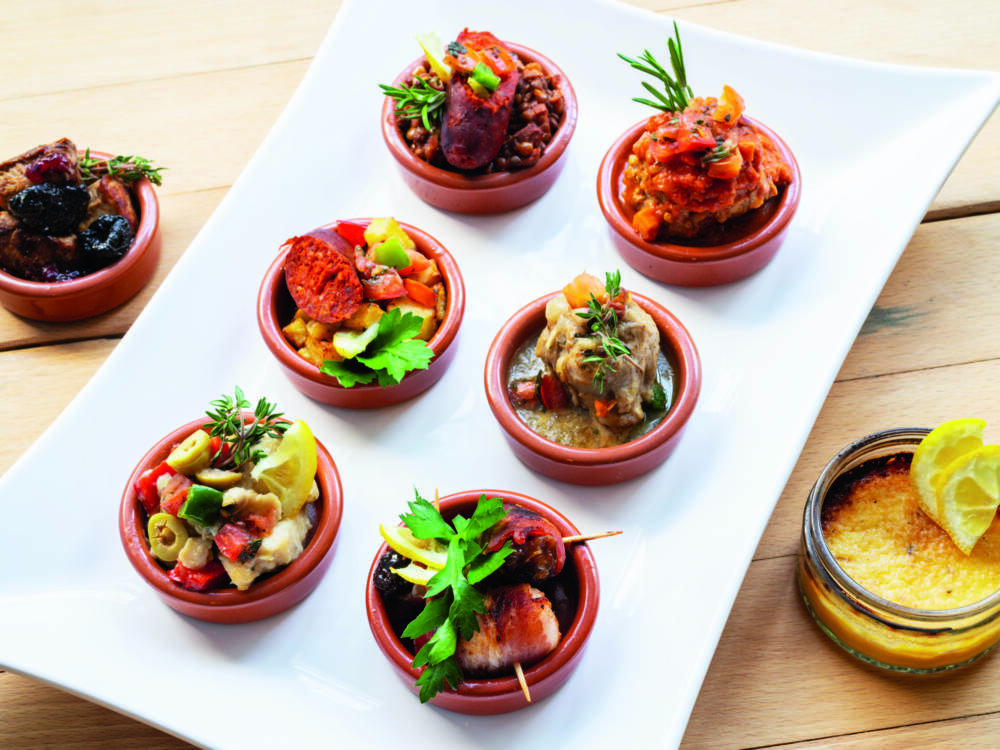 Im Le Golden Igel werden spanische Tapas-Klassiker mit modernem Twist serviert / ©Tim Gerdts