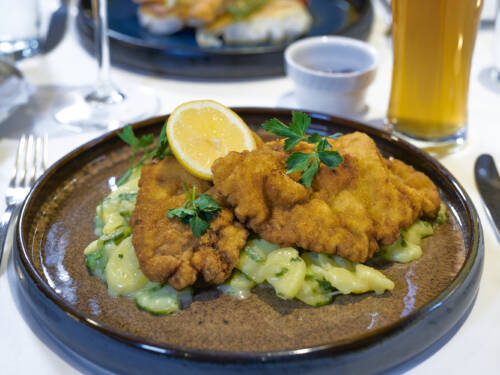 Im Reitstall Klövensteen wird gehobene Landhausküche serviert, die nicht enttäuscht / ©Marc Sill 