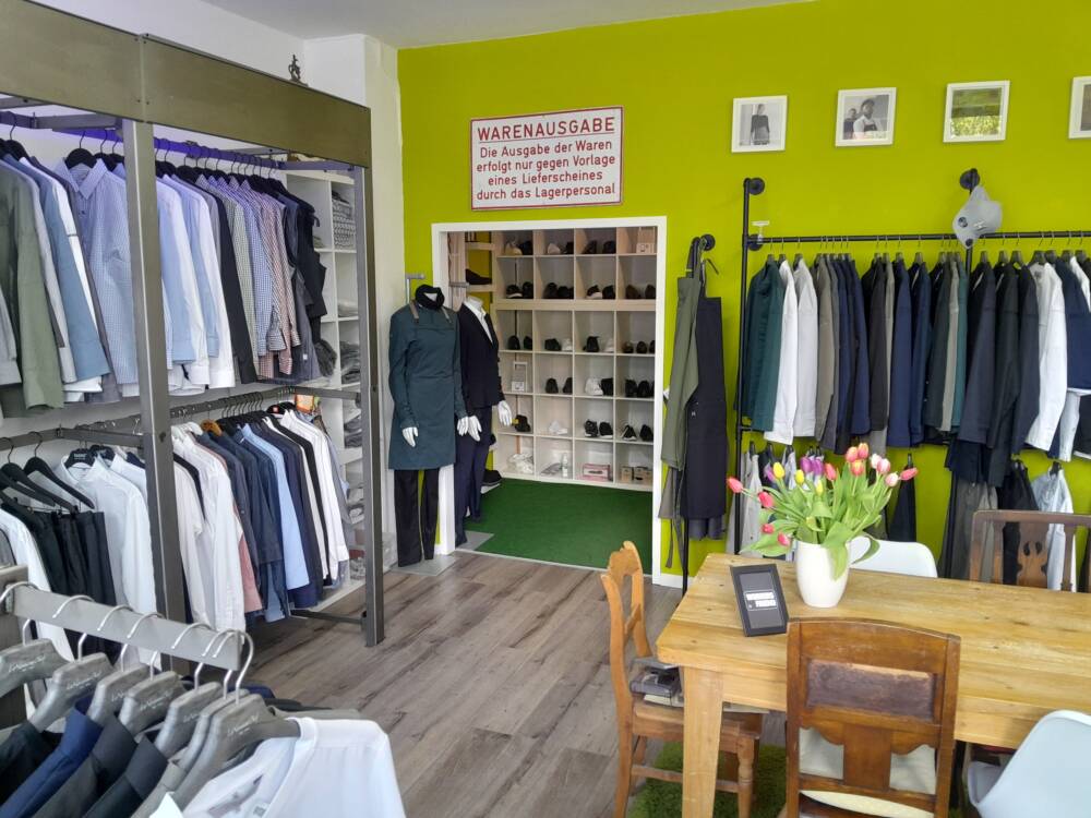 Im Showroom des Ausstatters: Kunden können die Produkte unmittelbar betrachten / ©workers friend