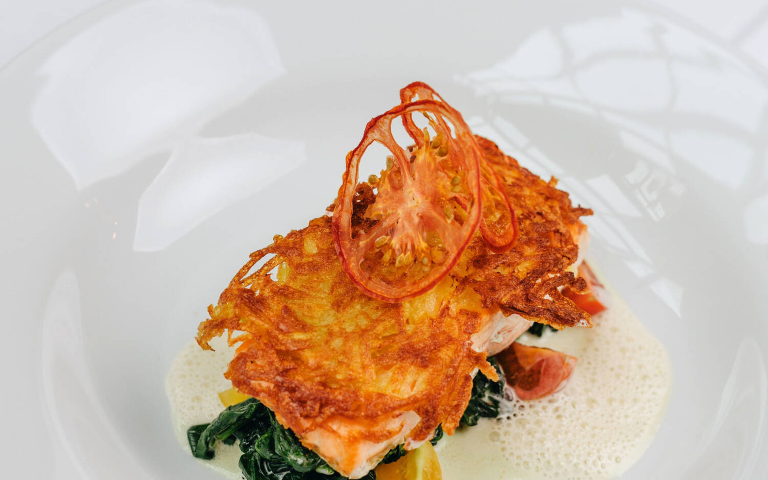 In der Buxtehuder Altstadt tischt seit 20 Jahren das Ehepaar Hoddows auf: Inga kocht, ihr Mann Christoph serviert / ©Julia Schumacher