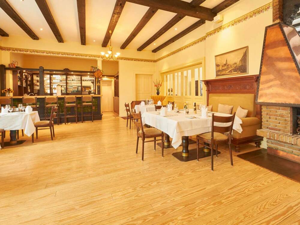 In den Räumen der Alten Schule wurde bis vor ein paar Jahrzehnten noch unterrichtet. Heute befindet sich hier ein Boutique-Hotel / ©Alte Schule Siek 