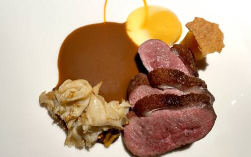 Marvin Böhm teilt seine Kunst jetzt im Buoy / ©Foodbild/Peter Wagner