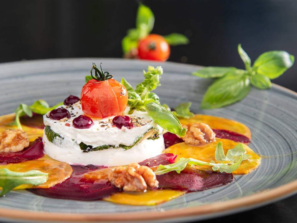 Regelmäßig wechselnde Speisekarten und klassisch deutsche Gericht im Von Stamm in Uetersen / ©Froeh/Recht von Stamm